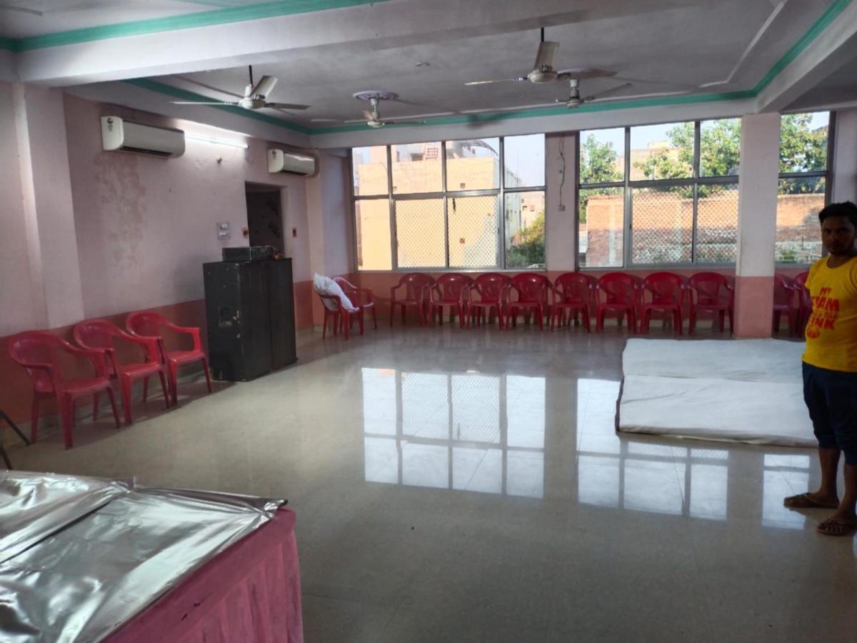 Goroomgo Varanasi Paradise Varanasi Bagian luar foto